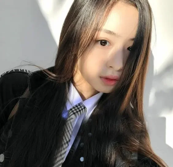 Ahyeon-อาฮยอน