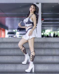 ประณยา ลี้ปฐมากุล