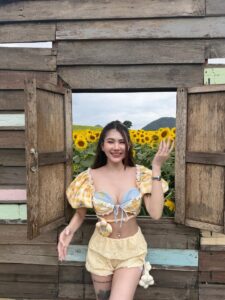 สตางค์ Jitnapapron